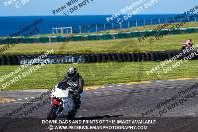 anglesey no limits trackday;anglesey photographs;anglesey trackday photographs;enduro digital images;event digital images;eventdigitalimages;no limits trackdays;peter wileman photography;racing digital images;trac mon;trackday digital images;trackday photos;ty croes